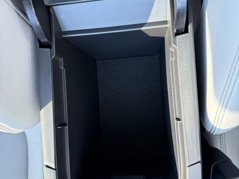 New 2025 Toyota RAV4 XLE Premium image 32