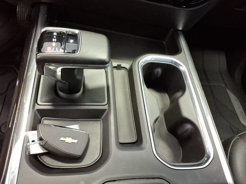 Used 2023 Chevrolet Silverado 1500 LTZ AWD/4WD image 27