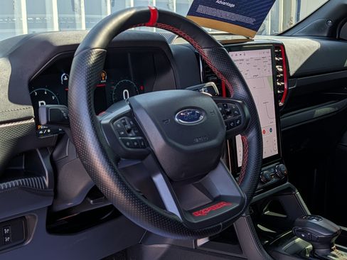 Certified 2025 Ford Ranger Raptor AWD/4WD image 29