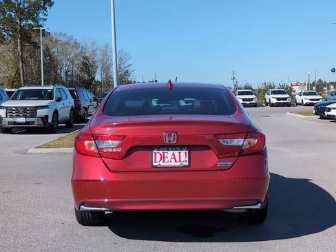 Used 2020 Honda Accord Touring image 4