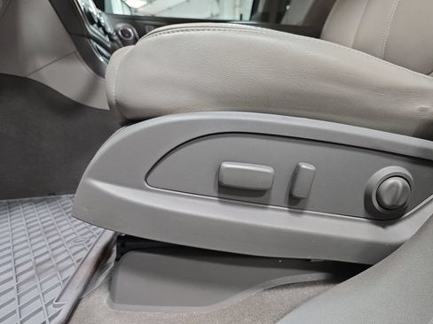 Used 2017 GMC Acadia Limited SLT FWD image 33