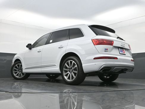 Used 2019 Audi Q7 3.0T Premium Plus w/ Premium Plus Package image 30