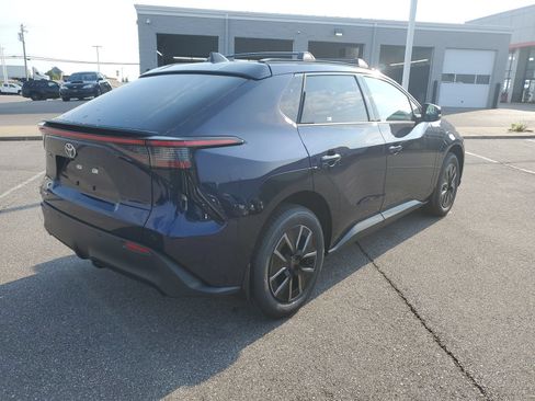 New 2026 Toyota bZ FWD image 4