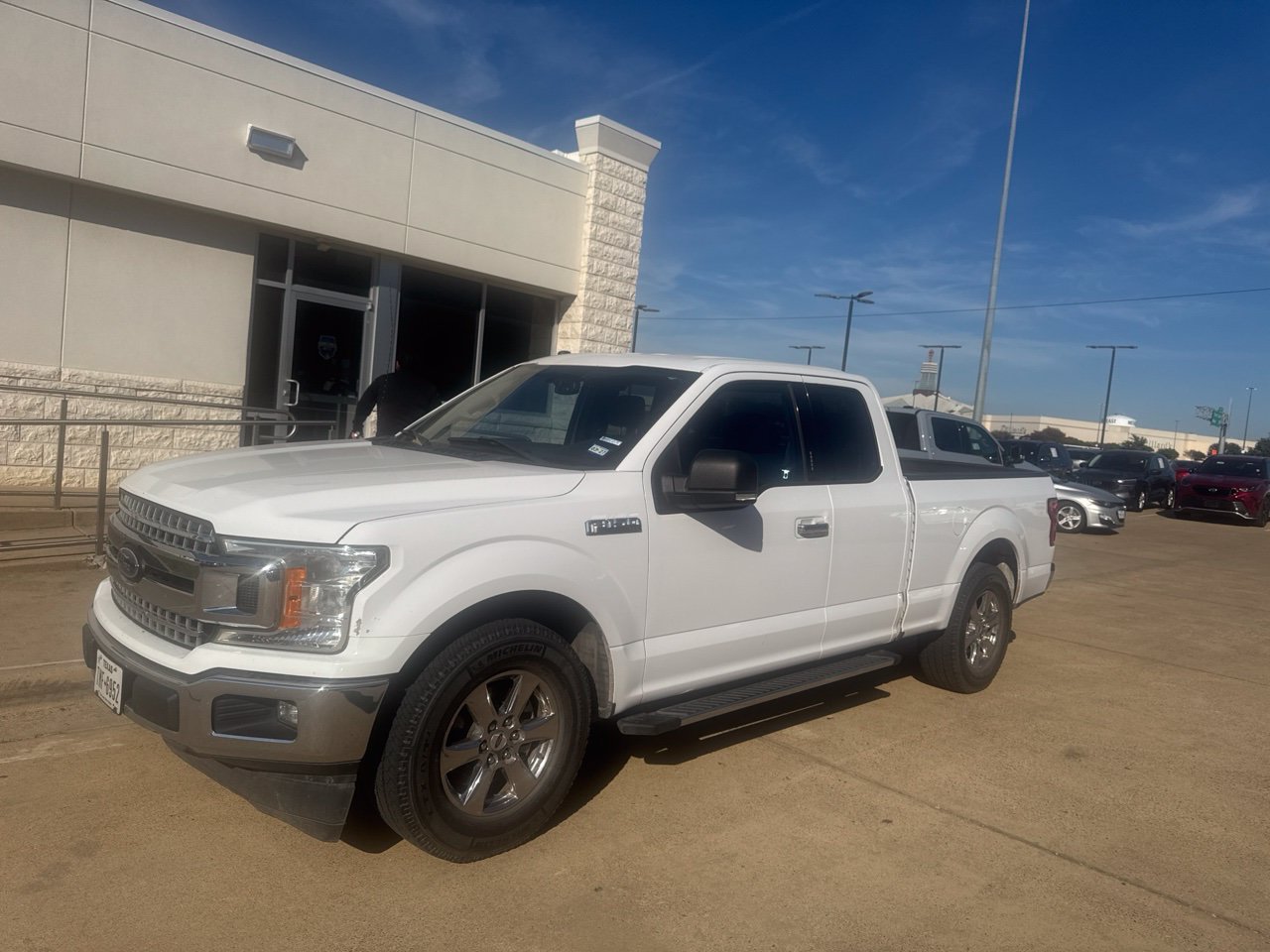 Used 2018 Ford F150 XLT w/ Equipment Group 301A Mid RWD image 1