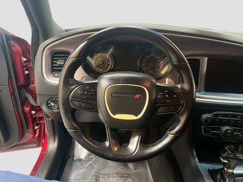 Used 2022 Dodge Charger R/T w/ Blacktop Package image 11