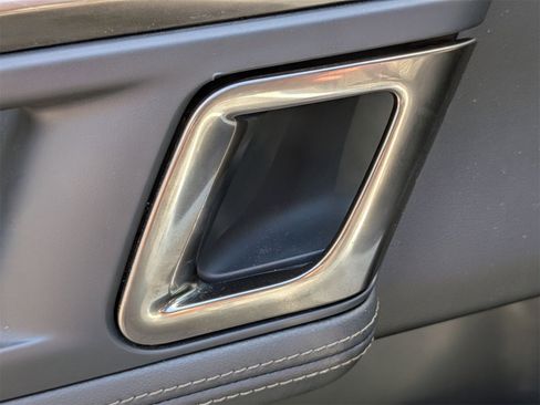 Used 2022 Rivian R1T Adventure image 13