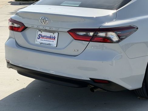 Used 2023 Toyota Camry LE FWD image 6