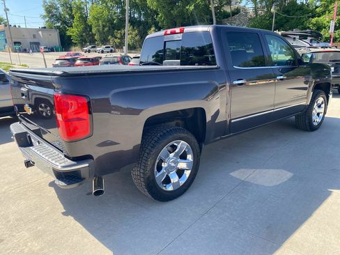 Used 2015 Chevrolet Silverado 1500 LTZ Z71 w/ LTZ Plus Package AWD/4WD image 6