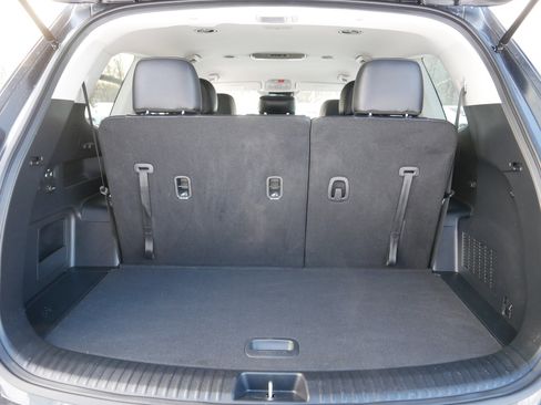 Certified 2023 Kia Telluride LX image 18