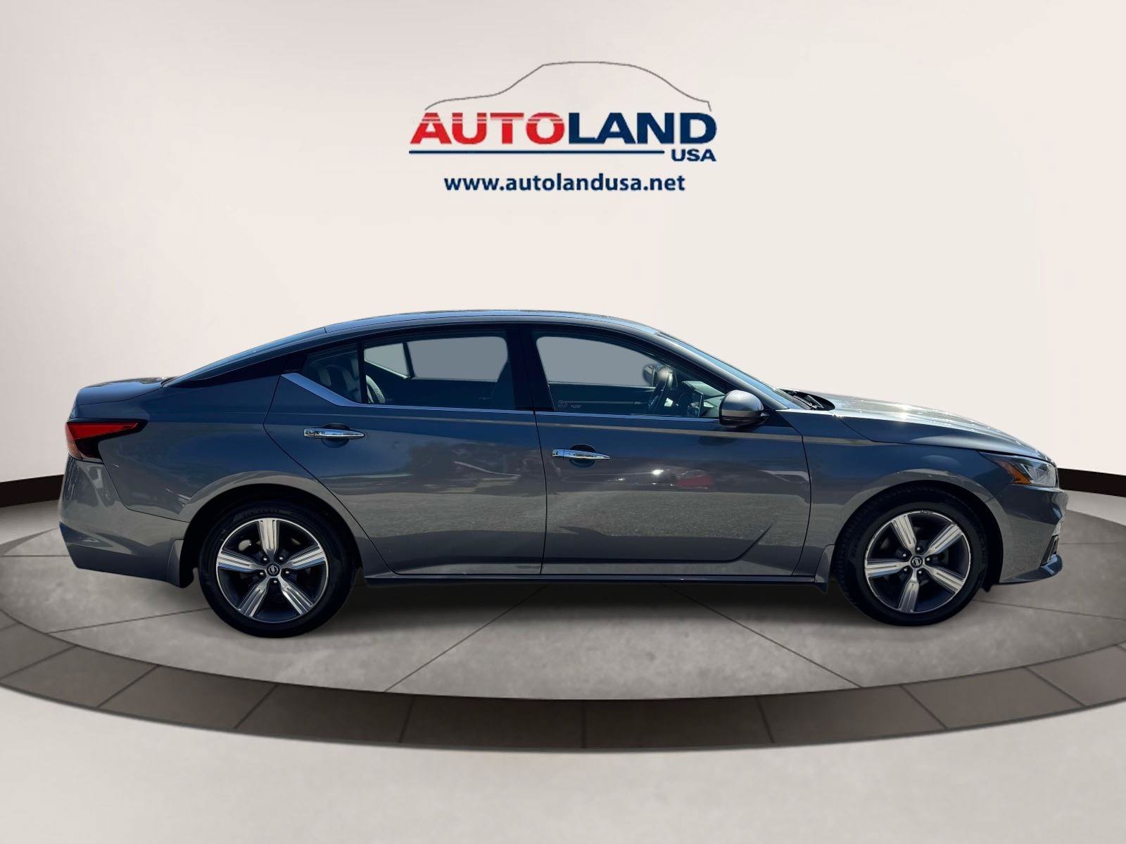Used 2019 Nissan Altima 2.5 SL FWD image 3