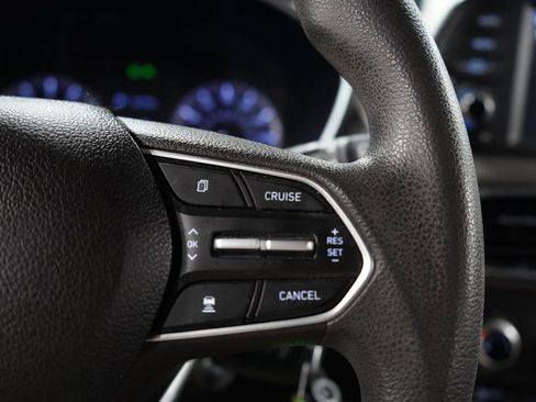 Used 2019 Hyundai Santa Fe SE FWD image 19