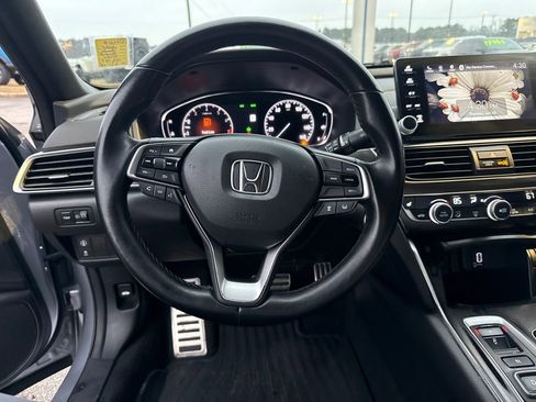 Used 2020 Honda Accord Sport image 11