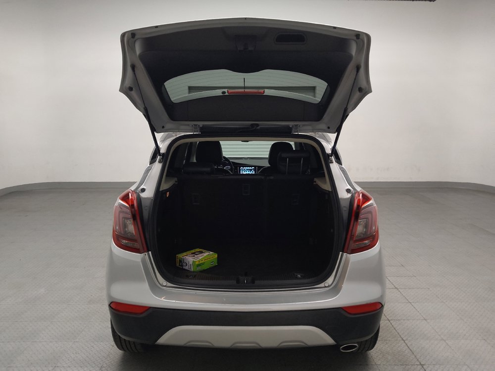 Used 2020 Buick Encore Preferred w/ Safety Package FWD image 29
