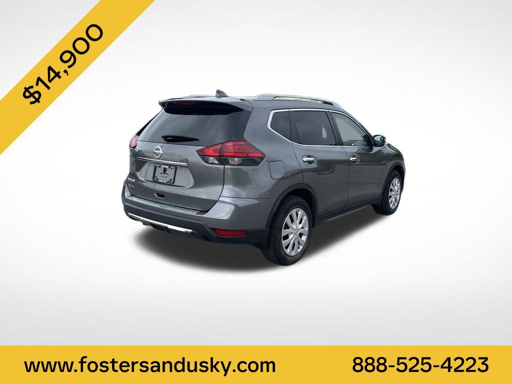 Used 2017 Nissan Rogue S w/ S Appearance Package FWD image 5