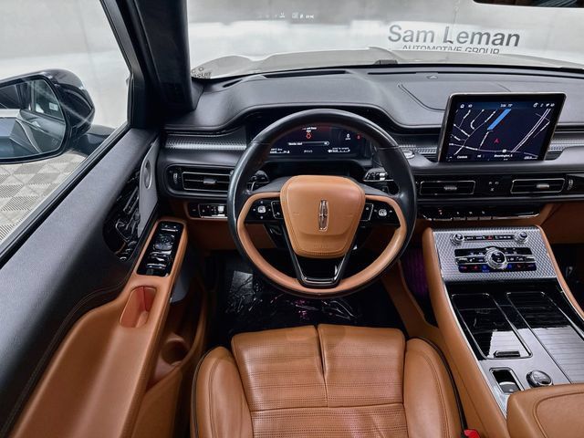 Used 2023 Lincoln Aviator Black Label w/ Dynamic Handling Package AWD/4WD image 24