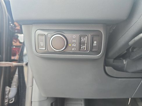Used 2025 Ford Mustang Mach-E Select RWD image 24