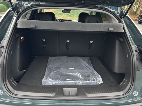 New 2026 Chevrolet Trax LT w/ Driver Confidence Package image 28