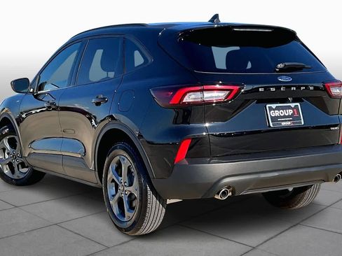 Used 2025 Ford Escape ST-Line Select image 12