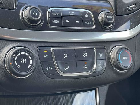 Used 2019 Chevrolet Impala LS FWD image 22