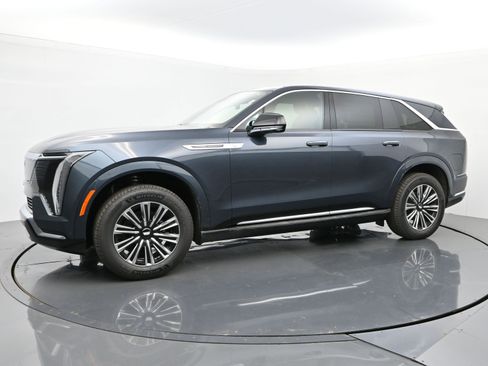 New 2026 Cadillac Escalade IQ Luxury 1 w/ LPO, Floor Liner Package image 2