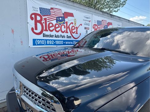 Used 2018 RAM 1500 Laramie image 9