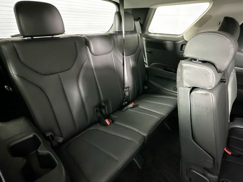 Used 2023 Hyundai Palisade SEL w/ Cargo Package image 29