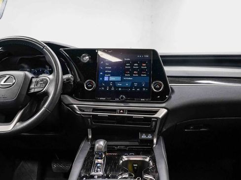 Used 2024 Lexus RX 350 FWD w/ Technology Package image 13