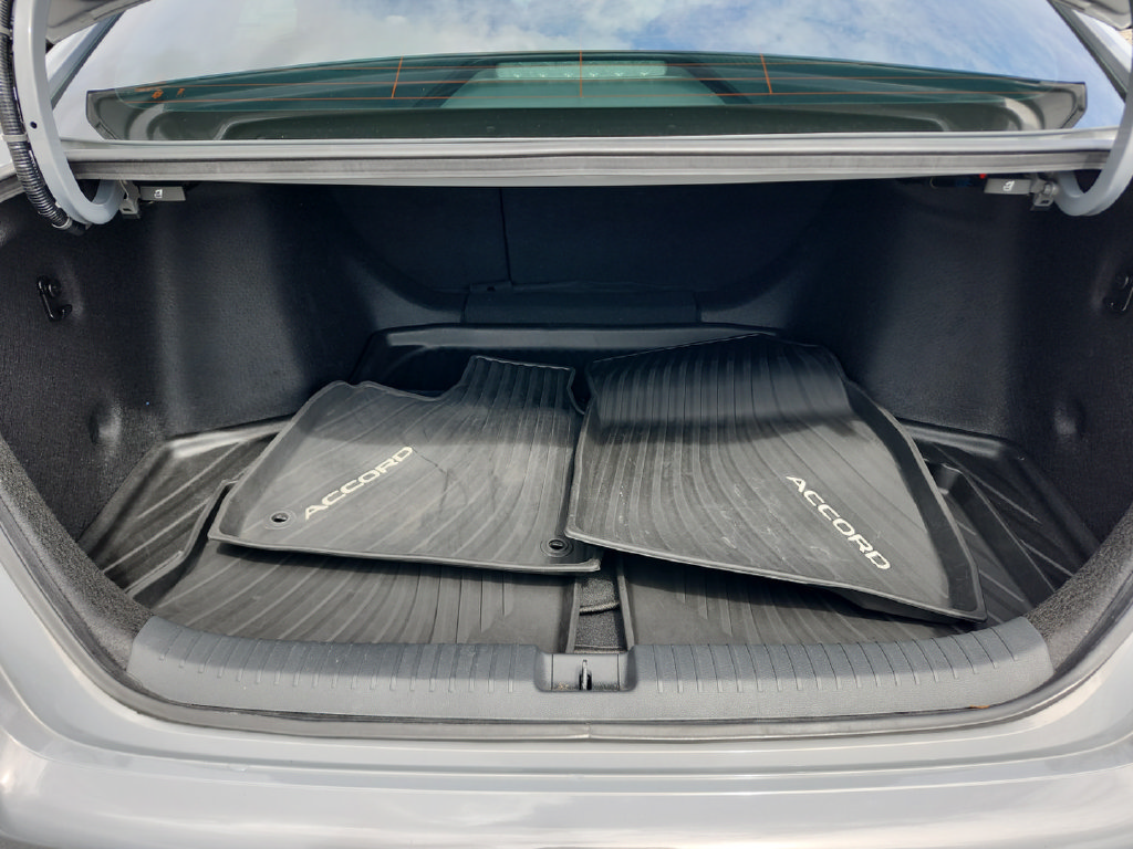 Used 2024 Honda Accord Sport image 16