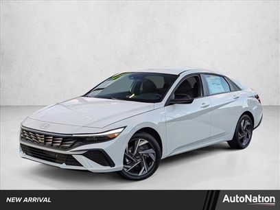 Used 2025 Hyundai Elantra Sport w/ Cargo Package