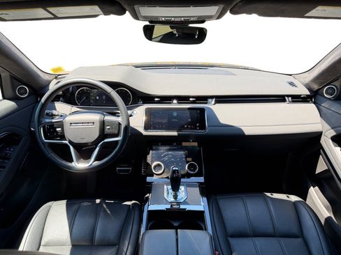 Used 2023 Land Rover Range Rover Evoque R-Dynamic SE AWD/4WD image 19
