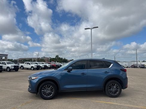 Used 2021 MAZDA CX-5 Touring FWD image 11