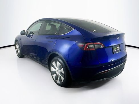 Used 2022 Tesla Model Y Long Range image 5