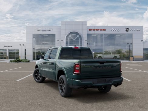 New 2026 RAM 1500 Laramie AWD/4WD image 3