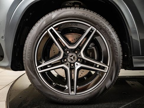 New 2026 Mercedes-Benz GLS 450 4MATIC image 13