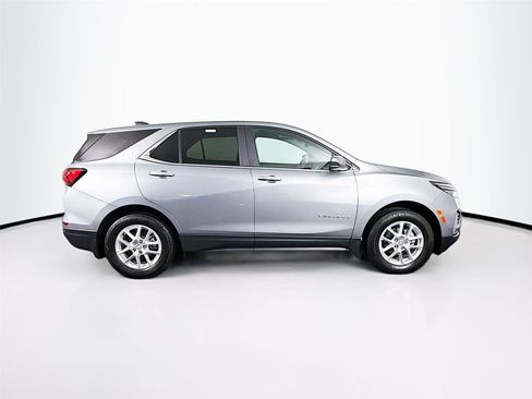 Used 2023 Chevrolet Equinox LT w/ LPO, Floor Liner Package AWD/4WD image 8