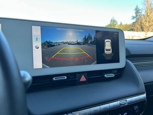 Used 2024 Hyundai Ioniq 5 SEL image 19