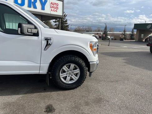 Used 2021 Ford F150 XLT w/ Equipment Group 301A Mid image 14