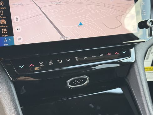 New 2026 Jeep Grand Cherokee Altitude AWD/4WD image 35