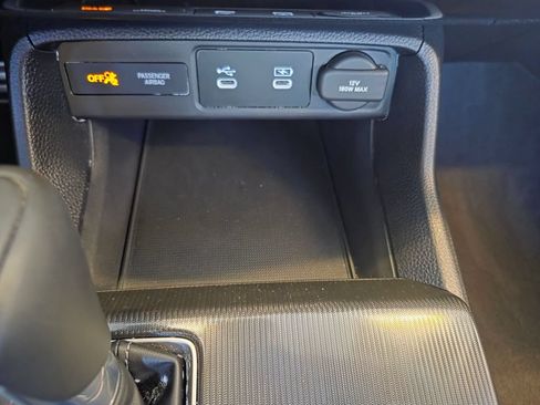 Certified 2025 Honda Civic Sport image 38