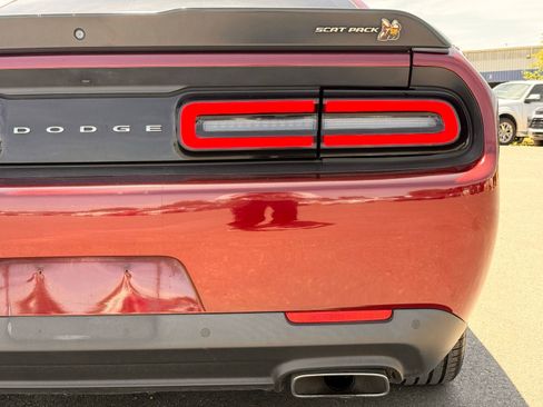 Used 2020 Dodge Challenger R/T Scat Pack RWD image 13