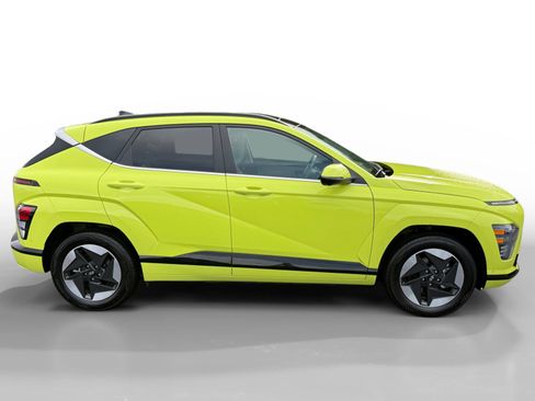 Certified 2025 Hyundai Kona Limited image 6