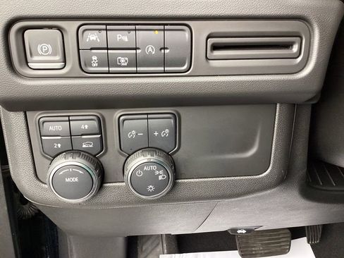 Used 2023 Chevrolet Tahoe RST w/ Luxury Package AWD/4WD image 31