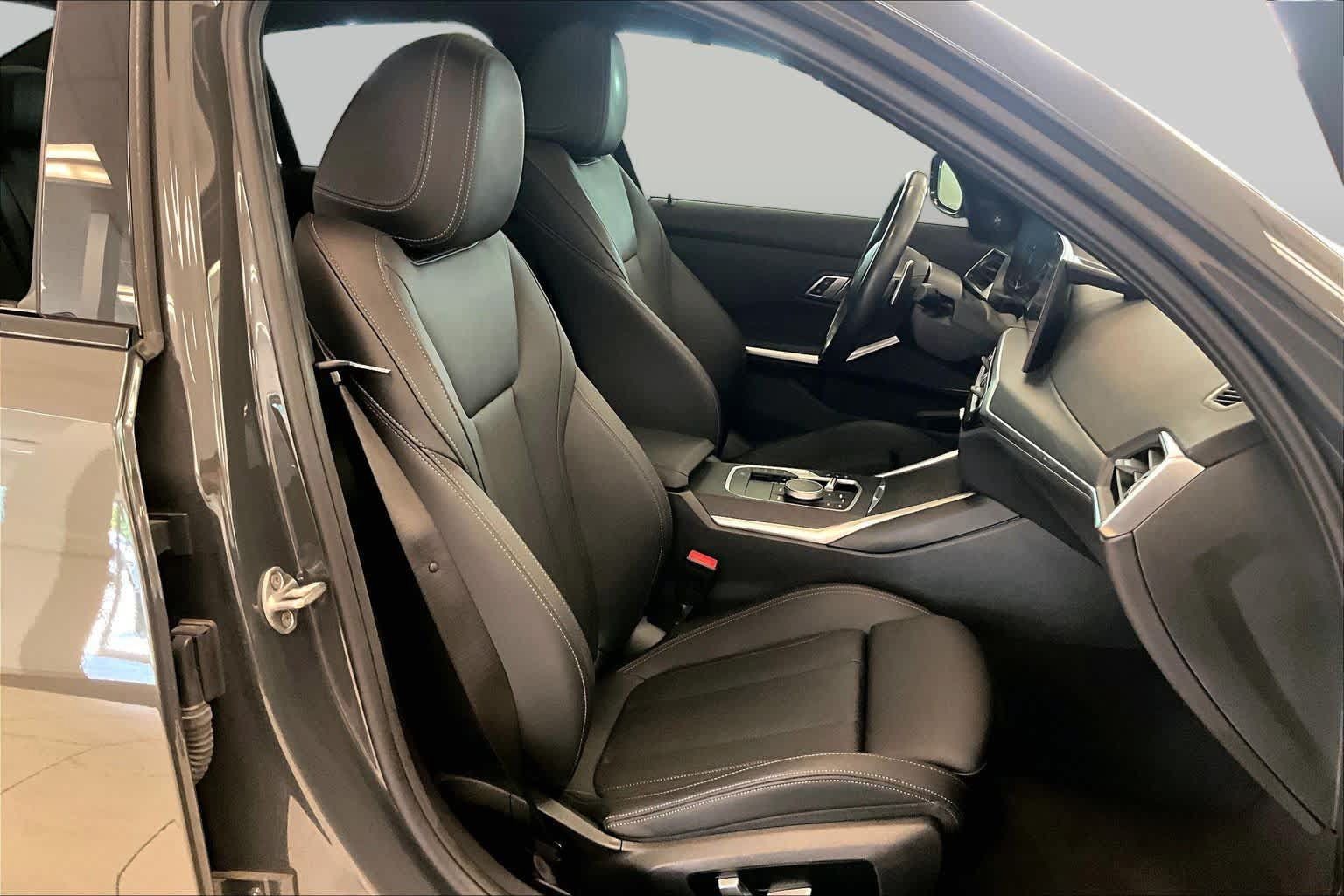 Used 2023 BMW M340i xDrive w/ Premium Package AWD/4WD image 8
