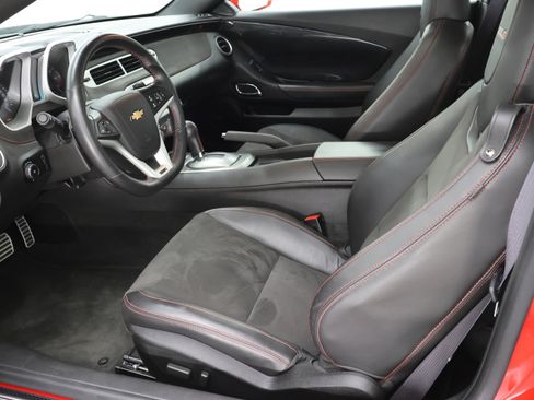Used 2013 Chevrolet Camaro ZL1 RWD image 8