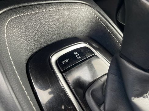 Used 2019 Toyota Corolla SE w/ SE Option Package FWD image 18