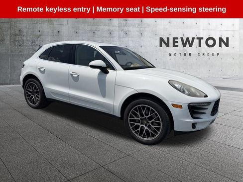 Used 2015 Porsche Macan S AWD/4WD image 1