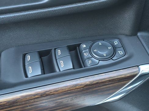 Used 2021 Chevrolet Silverado 3500 High Country w/ Z71 Off-Road Package image 13