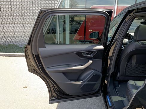 New 2026 Audi Q7 2.0T Premium image 16