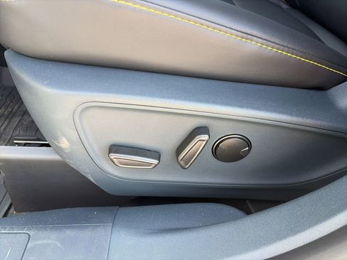 New 2026 Ford Maverick Lobo AWD/4WD image 13