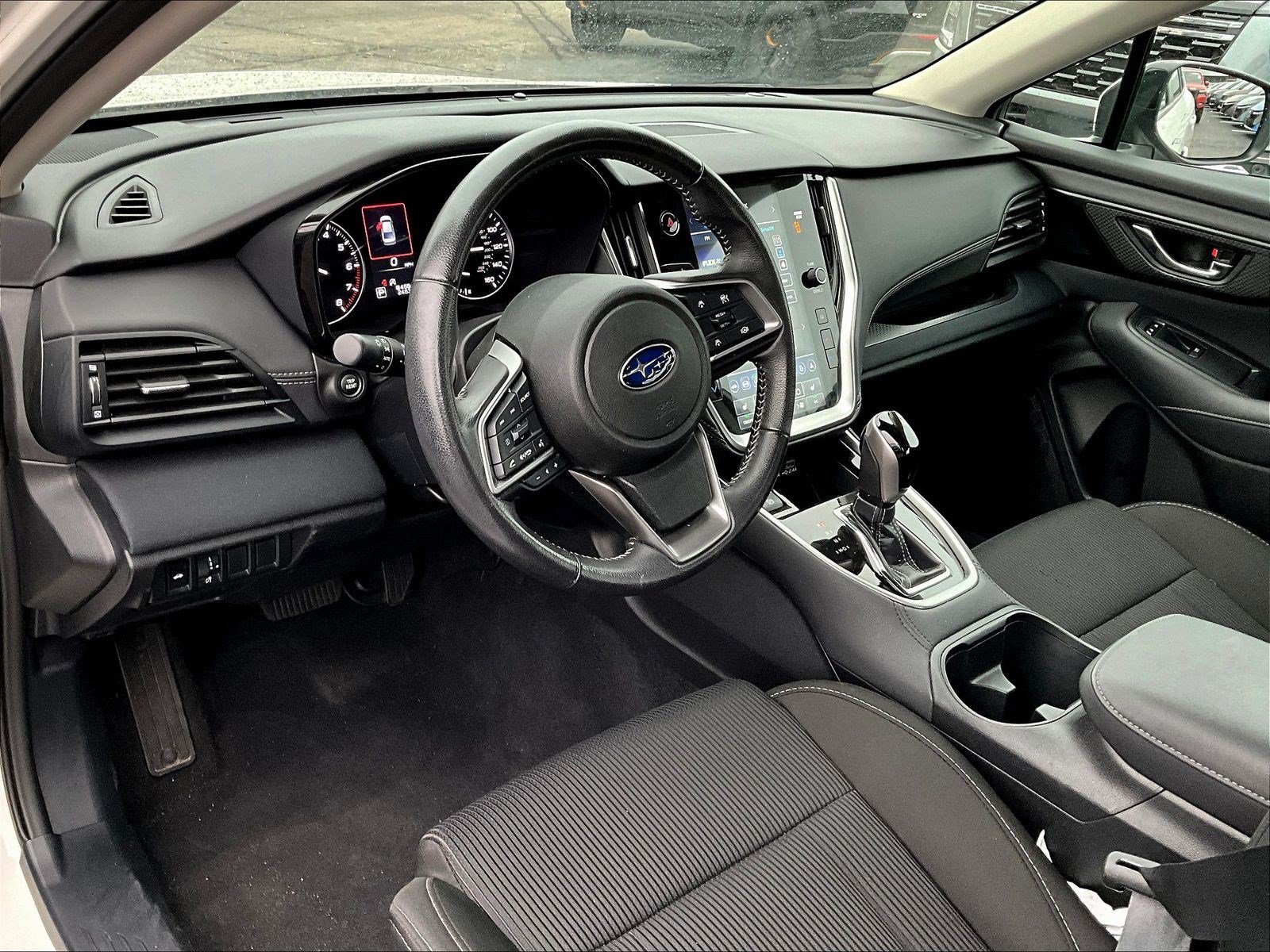Used 2025 Subaru Legacy Premium AWD/4WD image 4